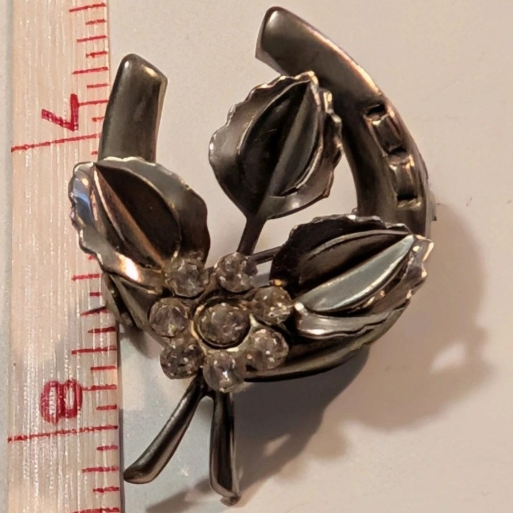 Vintage Silver Tone Horseshoe Rhinestone Flower Brooch Pin Equestrian Lucky